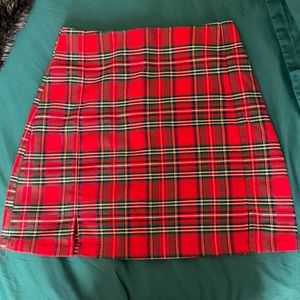 plaid skirt